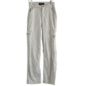 Hollister | High rise cargo straight leg khaki pants